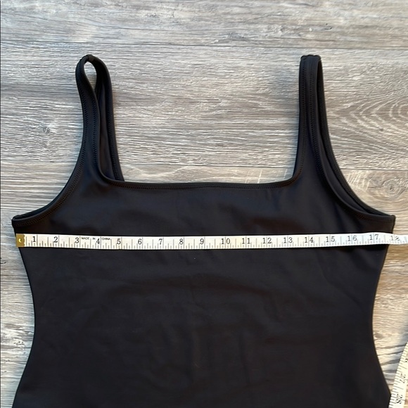 Skims Black Sleeveless Top Sizes XL - Picture 4 of 5